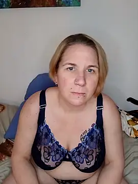 LaceyWestxx online show from January 2026 06:33:01 PM