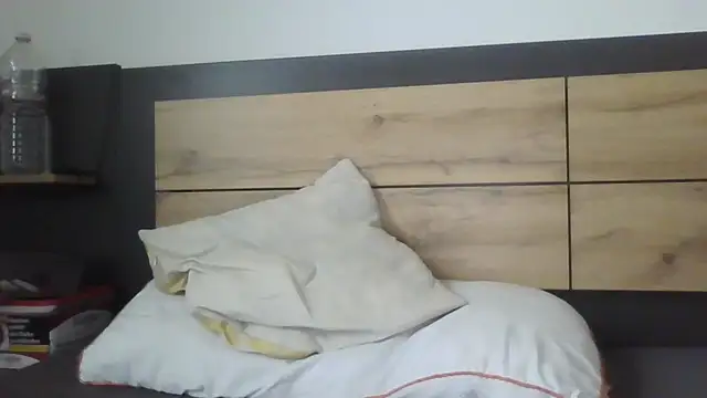 Arbneh69 online show from October 2025 03:31:02 PM