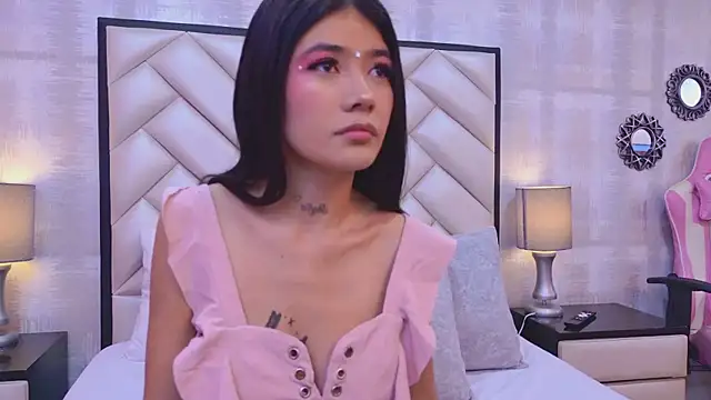 CristalShayy online show from February 2026 11:40:01 AM