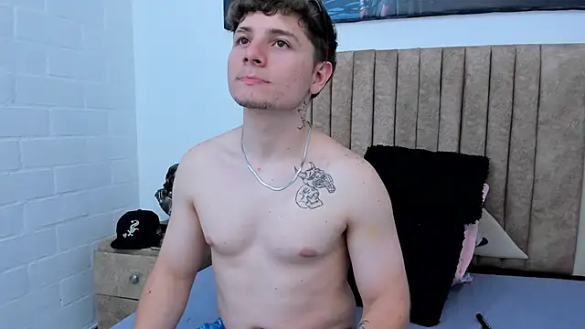 Leoo Miller online show from October 2025 09:04:01 AM