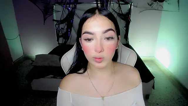 cielooo  online show from October 2025 08:21:02 PM