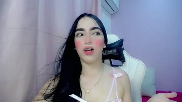 Snapshot of cielooo_ chatting on April 2026 04:17:02 AM cielooo online show from April 2026 04:17:02 AM