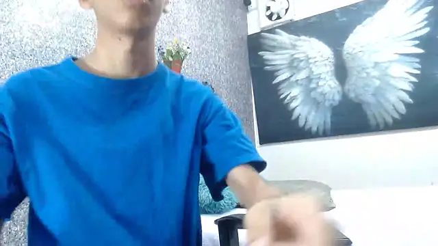 sexyboys cutex18 online show from November 2025 08:25:02 PM