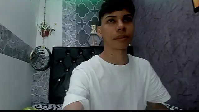 sexyboys cutex18 online show from March 2026 10:16:01 PM