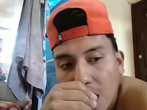 marco13y online show from December 2025 07:20:02 PM