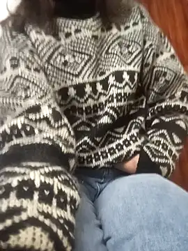 Snapshot of anshika_sharma20 chatting on December 2025 03:07:02 PM anshika sharma20 online show from December 2025 03:07:02 PM