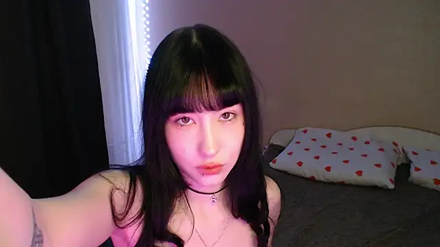 Snapshot of NaemiiBlush chatting on November 2025 08:05:02 AM NaemiiBlush online show from November 2025 08:05:02 AM