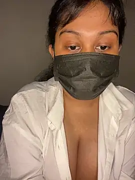 Snapshot of Monica__Bellucci__ chatting on October 2025 04:13:02 PM Monica  Bellucci   online show from October 2025 04:13:02 PM