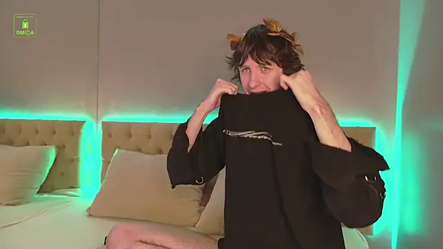 WarrenMontgomery online show from November 2025 10:28:01 AM