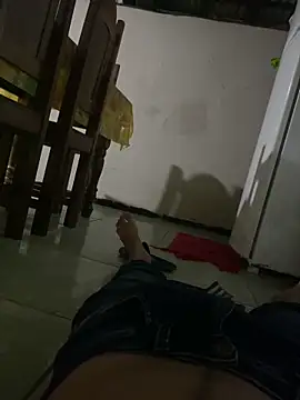 Snapshot of josezinho121314 chatting on February 2026 11:05:02 PM josezinho121314 online show from February 2026 11:05:02 PM