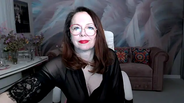 Snapshot of Arisa5000 chatting on November 2025 07:35:01 PM Arisa5000 online show from November 2025 07:35:01 PM