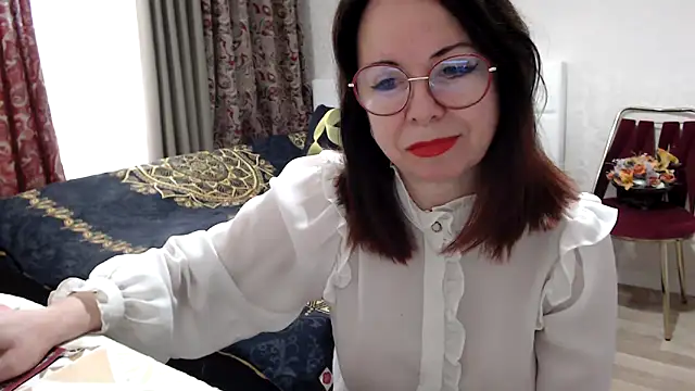 Snapshot of Arisa5000 chatting on February 2026 07:35:01 AM Arisa5000 online show from February 2026 07:35:01 AM