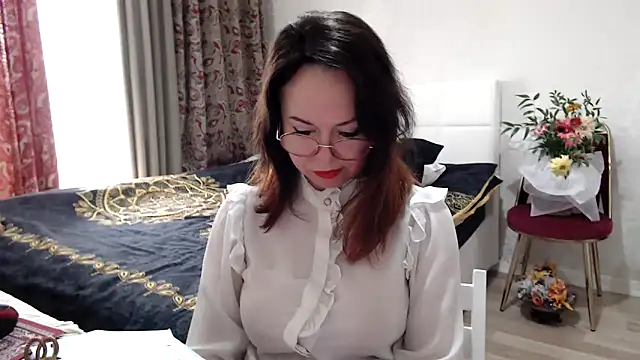 Snapshot of Arisa5000 chatting on February 2026 07:07:02 AM Arisa5000 online show from February 2026 07:07:02 AM