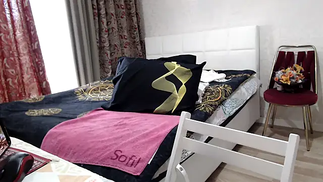 Snapshot of Arisa5000 chatting on February 2026 06:58:01 AM Arisa5000 online show from February 2026 06:58:01 AM