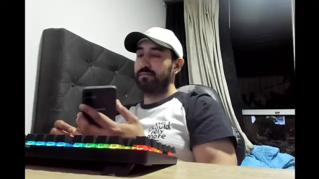 coolfriki online show from March 2026 12:03:02 AM