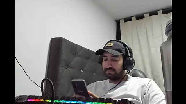 coolfriki online show from April 2026 05:13:01 AM