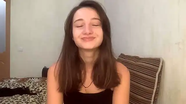 Snapshot of KyungSwaners chatting on October 2025 07:16:01 AM KyungSwaners online show from October 2025 07:16:01 AM