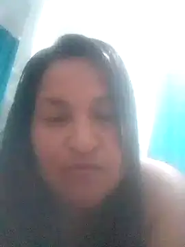 Snapshot of lucia00xx chatting on October 2025 10:16:02 AM lucia00xx online show from October 2025 10:16:02 AM