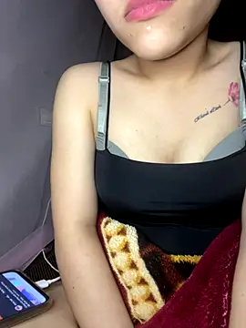 Lyly69699 online show from November 2025 06:59:02 AM