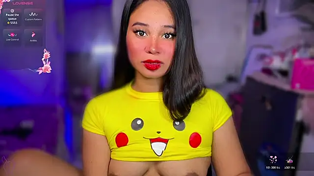  Houstonixie online show from March 2026 04:57:01 PM