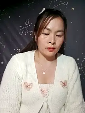 lucky774- online show from November 2025 01:22:01 PM