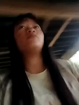 TrangNemo online show from October 2025 11:35:01 PM