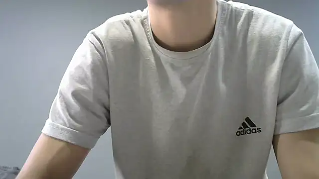 Snapshot of MakabulaAndrey chatting on November 2025 08:26:01 AM MakabulaAndrey online show from November 2025 08:26:01 AM