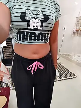 Snapshot of anshika0124 chatting on October 2025 04:53:01 AM anshika0124 online show from October 2025 04:53:01 AM