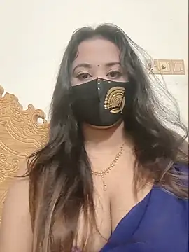 Snapshot of Beauty_Queen_Soniya chatting on July 2026 09:24:02 AM Beauty Queen Soniya online show from July 2026 09:24:02 AM