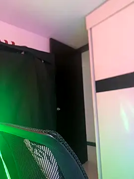 ErosDominant online show from October 2025 09:20:01 PM