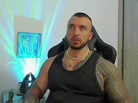 Dave-Max01 online show from October 2025 12:56:02 AM