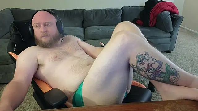 Snapshot of theballboy1 chatting on November 2025 03:30:02 AM theballboy1 online show from November 2025 03:30:02 AM