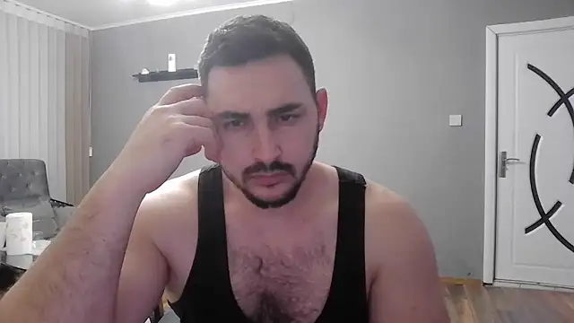 Snapshot of mastermute chatting on February 2026 10:08:01 PM mastermute online show from February 2026 10:08:01 PM