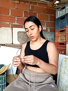 Snapshot of Queen_sofya chatting on October 2025 05:51:02 PM Queen sofya online show from October 2025 05:51:02 PM