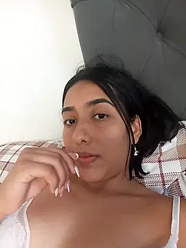 Snapshot of Queen_sofya chatting on March 2026 06:44:02 PM Queen sofya online show from March 2026 06:44:02 PM