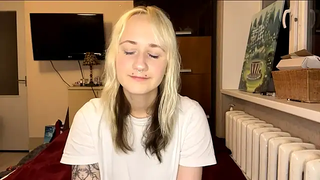 Snapshot of Ulemonala_Cute chatting on November 2025 06:41:04 PM Ulemonala Cute online show from November 2025 06:41:04 PM