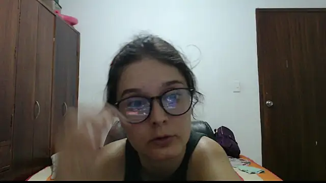 Snapshot of CarlaLorez chatting on July 2026 11:42:01 PM CarlaLorez online show from July 2026 11:42:01 PM