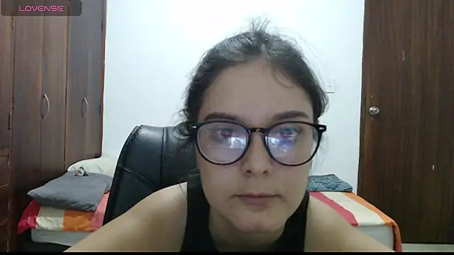 Snapshot of CarlaLorez chatting on July 2026 11:55:01 PM CarlaLorez online show from July 2026 11:55:01 PM