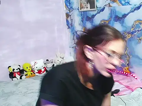 Snapshot of cerecita_anna chatting on October 2025 09:25:02 PM cerecita anna online show from October 2025 09:25:02 PM