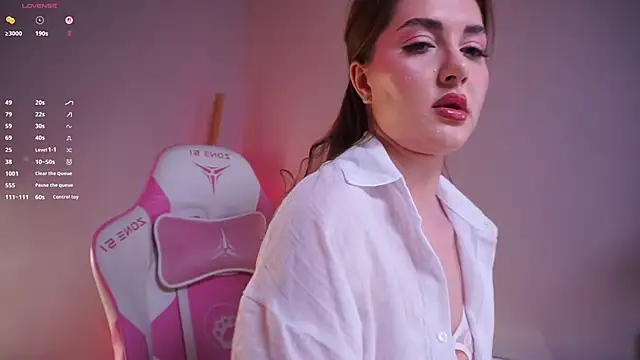 LureOfEva online show from March 2026 08:37:02 PM