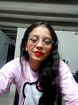 Eloisa smith online show from October 2025 04:35:02 AM