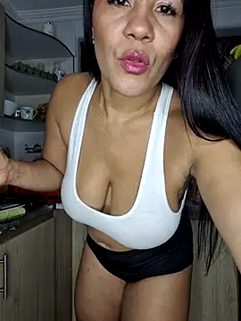 karla-bruni online show from January 2026 10:10:02 AM