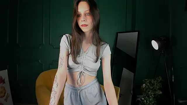 Amber  lust online show from October 2025 01:34:01 PM