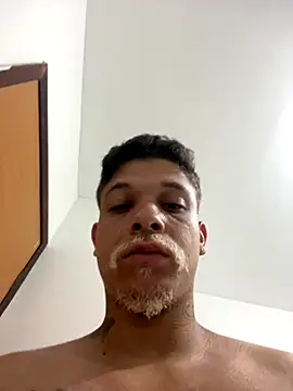 CabaMacho22 online show from October 2025 10:15:01 AM