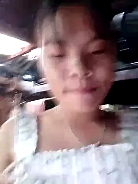 hello-cute online show from October 2025 12:25:02 AM