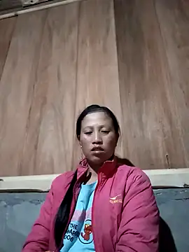 jerry-xx online show from November 2025 01:44:02 PM