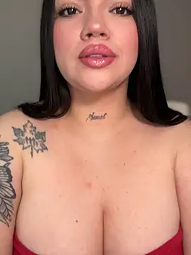 dulcemarianh  online show from April 2026 07:57:01 AM