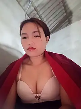 Rabbit-small online show from November 2025 04:16:02 PM