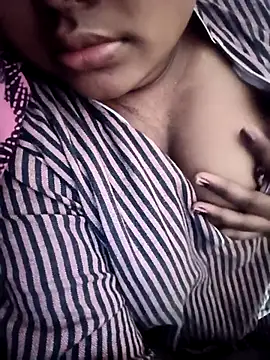 World Top Girl online show from November 2025 05:49:01 AM