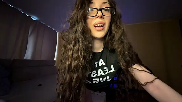 Snapshot of chelsey-classy chatting on October 2025 12:13:02 PM chelsey-classy online show from October 2025 12:13:02 PM